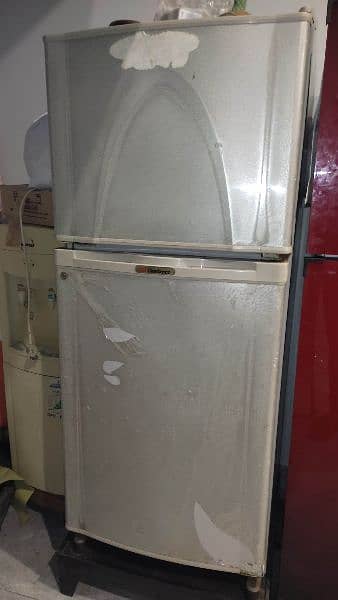 Dawlance refrigerator for sale 8