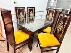 2 months used 6 chairs dining set