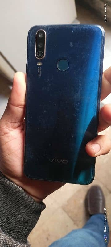 vivo y15 . . . 4+64 3