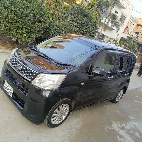 Daihatsu Move 2015 1