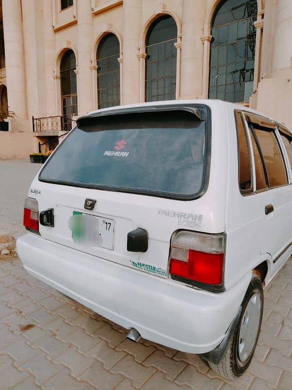 Suzuki Mehran VXR 2017 1