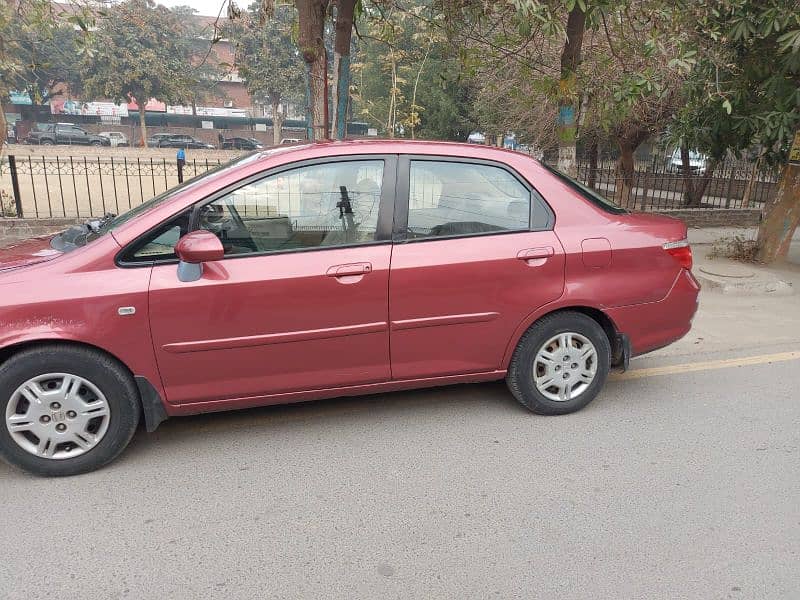 Honda City IDSI 2005 5