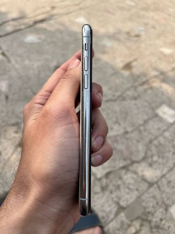 iPhone XS 2