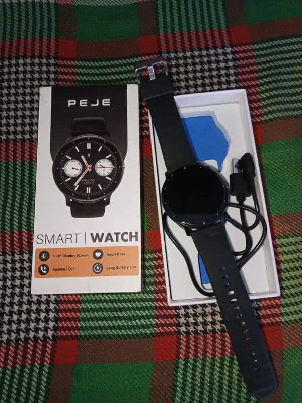 peje Smart watch all ok jast aik month use ki ha 2