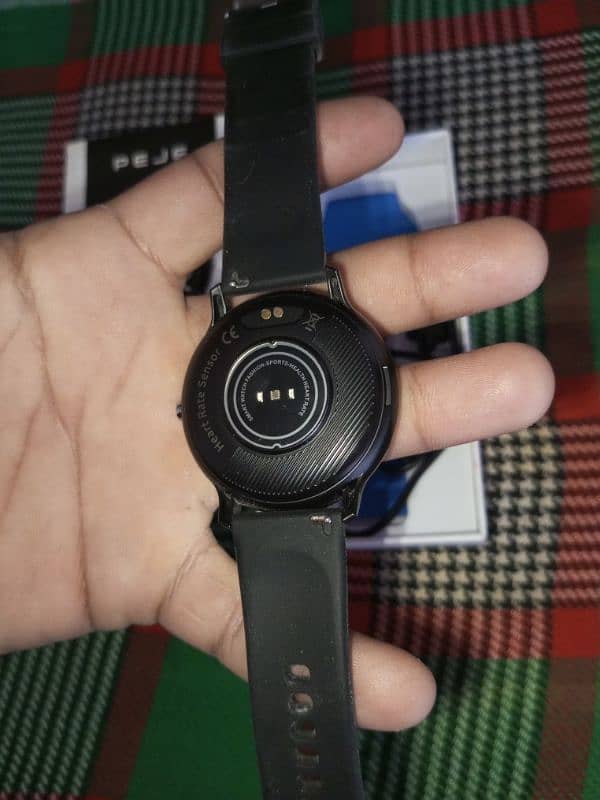 peje Smart watch all ok jast aik month use ki ha 3