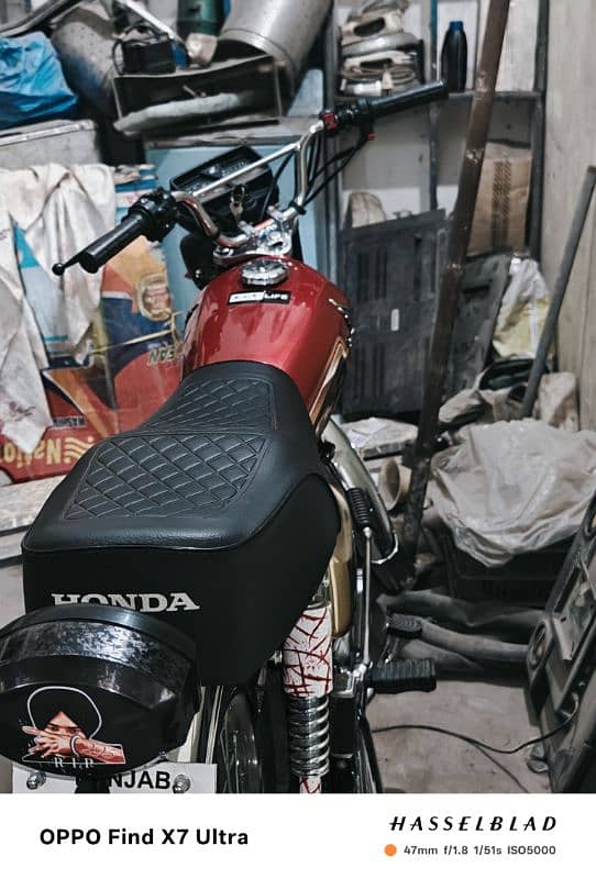 honda 125s special edition gold 6