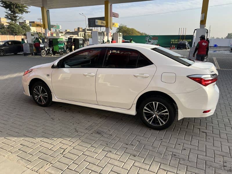 Toyota Corolla Altis 2020 1