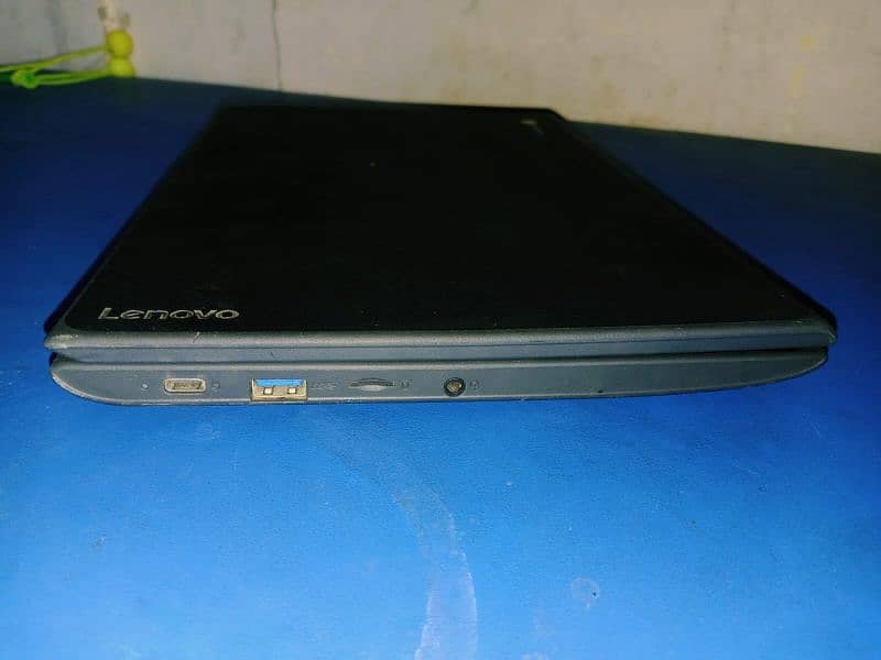 Lenovo 100e Chromebook 8