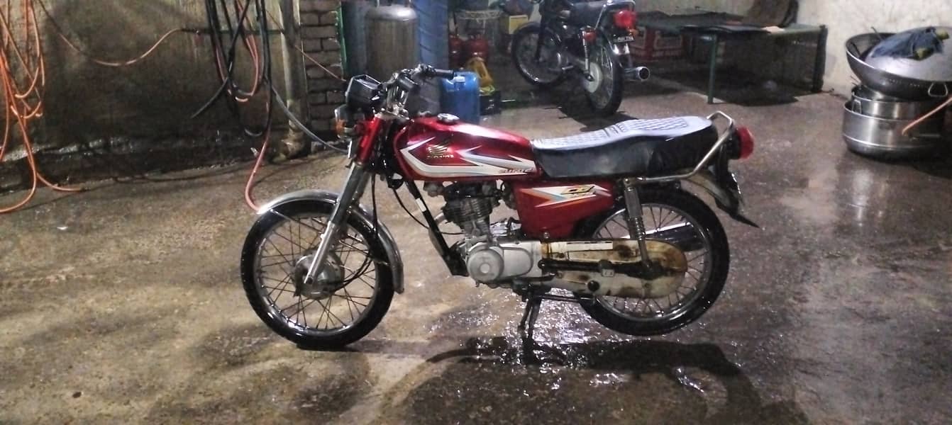 Honda CG 125 2016 6