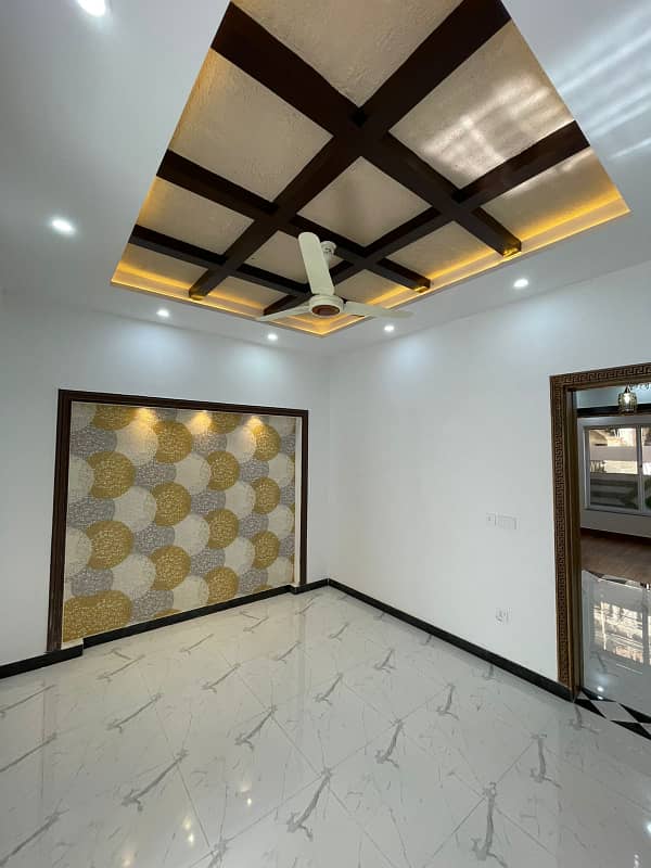 5 Marla Beautiful Design Double Storey House Available For Sale New city Phase 2 11