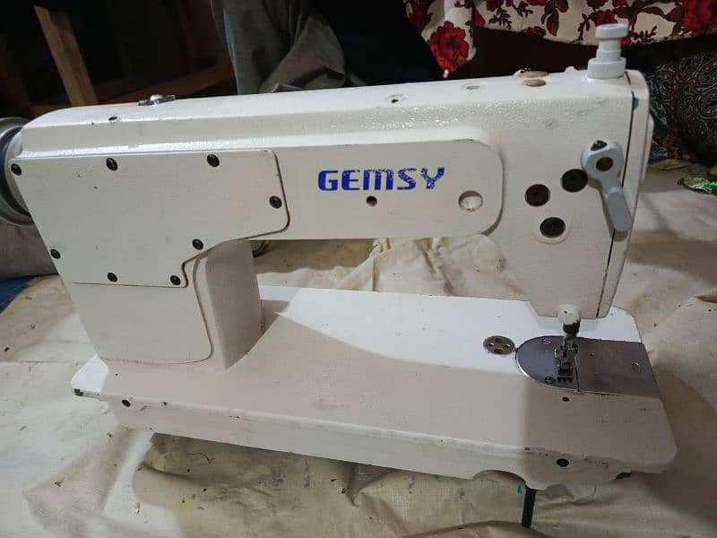 gemsy Sewing machine for sale 4