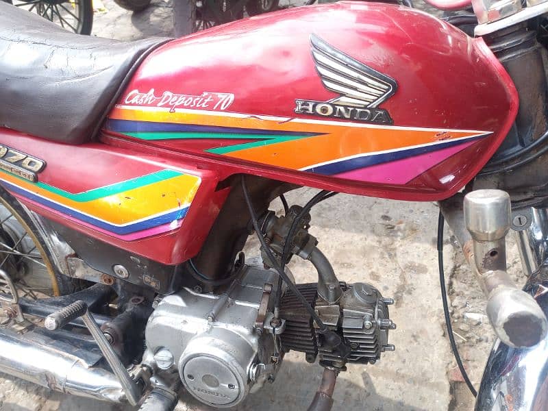 Honda CD 2011 4