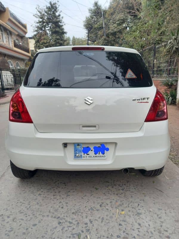 Suzuki Swift 2013 Automatic 1