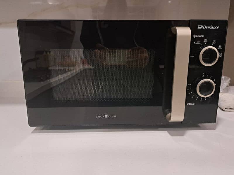 Dawlance Microwave for Sale 0