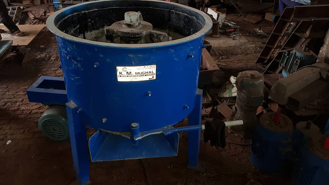 Pan Mixer Machine for soil mixing and concrete and chemecial mixing 7