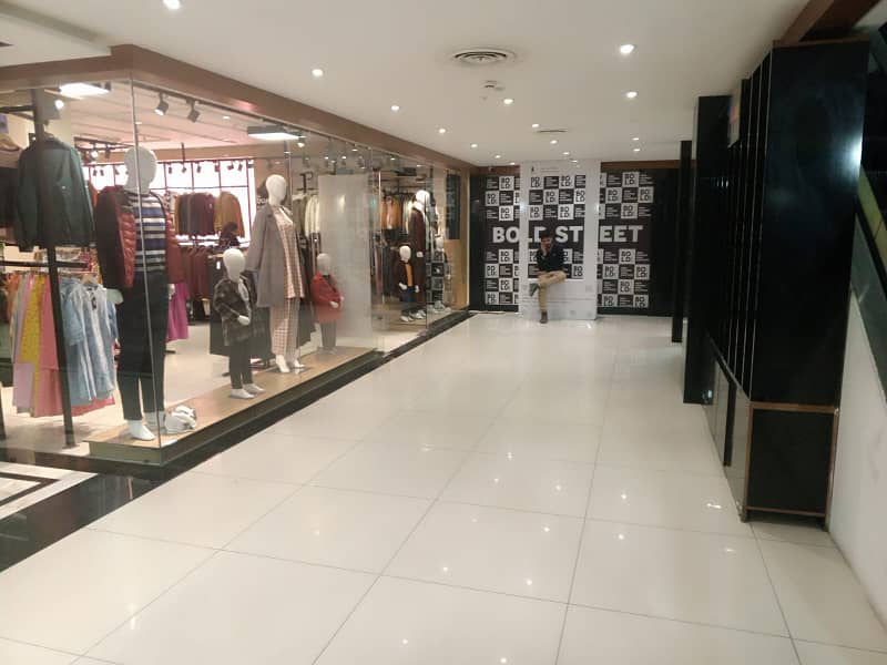 Commercial Shop For Sale In Bahria Town Lahore At Prime Location On Investor Rate 20