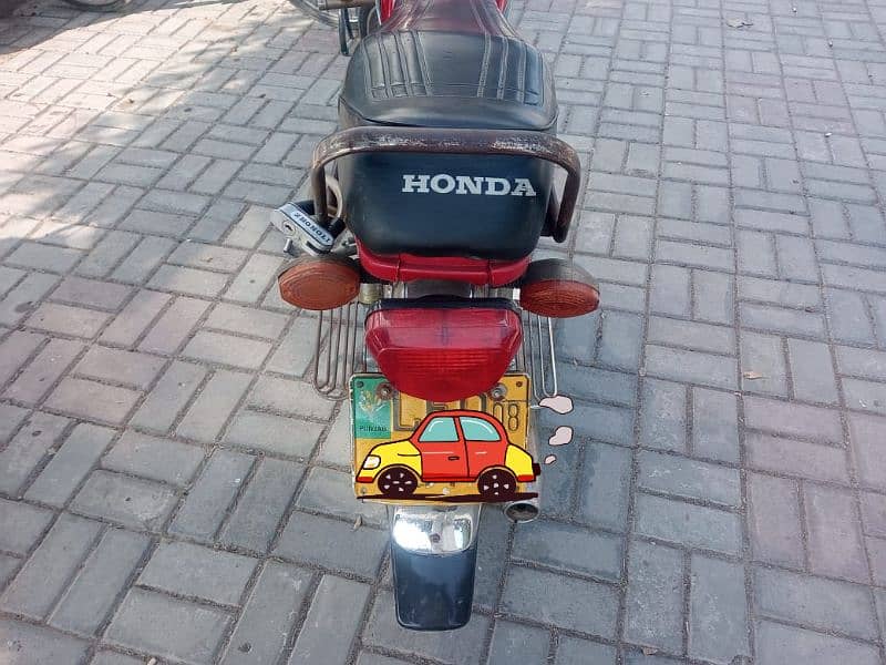 A Good condition Honda CD 70 for sale 4