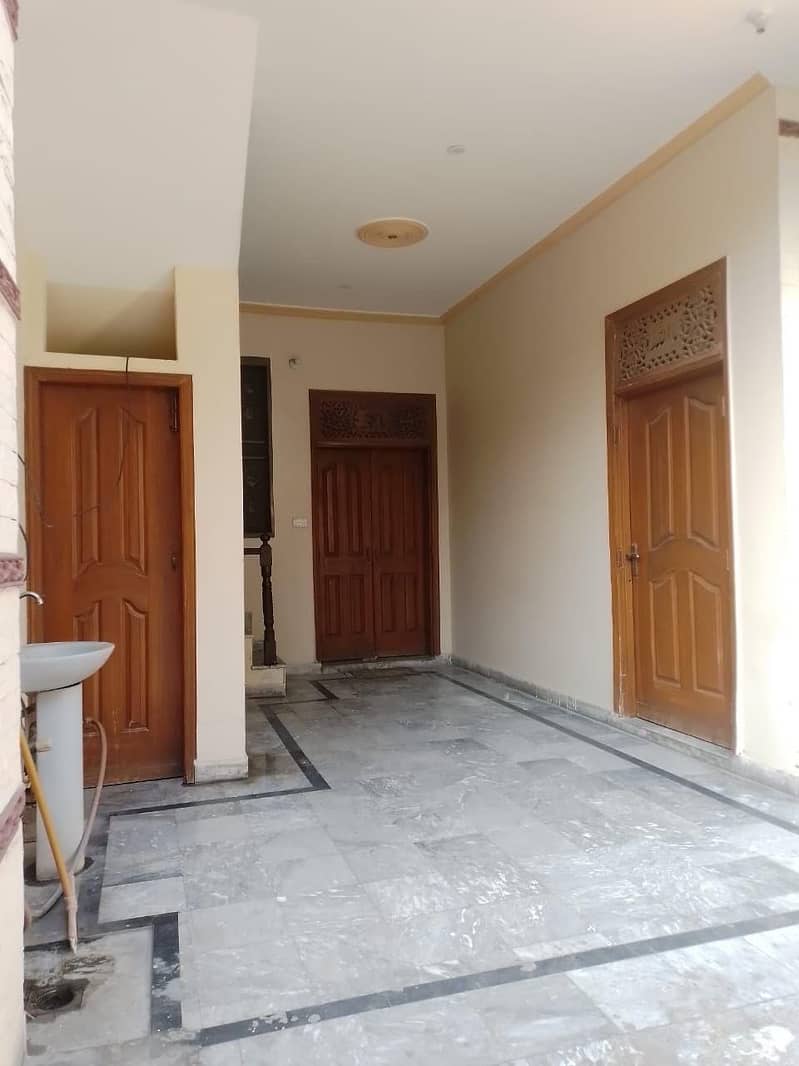 FIVE MARLA DOUBLE STOREY HOUSE IN SABZAZAR PRIME LOCATION 4