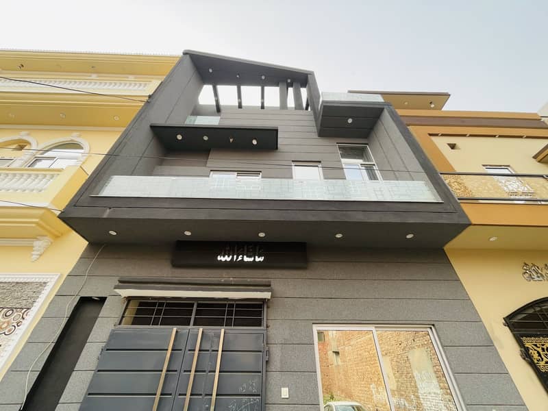 3.5 MARLA DOUBLE STOREY FULL MODREN HOUSE AVAILABLE FOR SALE IN MARGHZAR 17