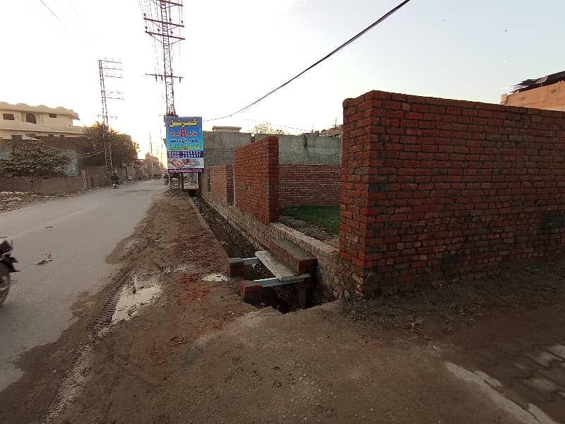 6.5 Marla Commercial plot available for sale Opposite Pak Fan University Road , City Gujrat 9