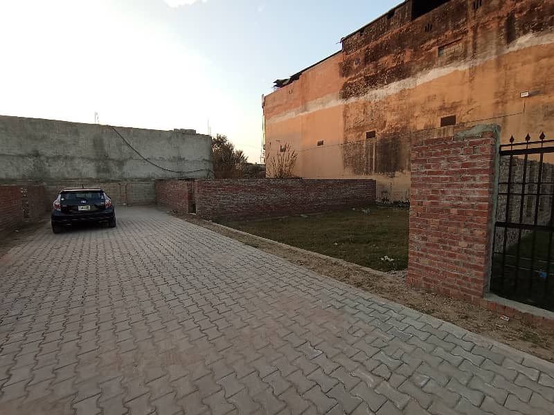 5 Marla Residential Plot Available For Sale Opposite Pak Fan University Road , City Gujrat 12