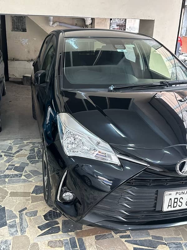 Toyota Vitz 2017 1