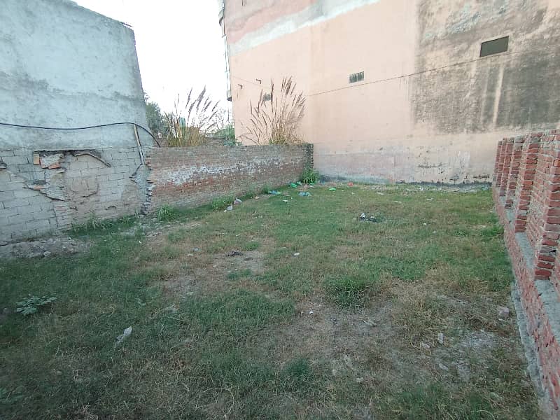 6 Marla Residential Plot Available For Sale Opposite Pak Fan University Road , City Gujrat 1