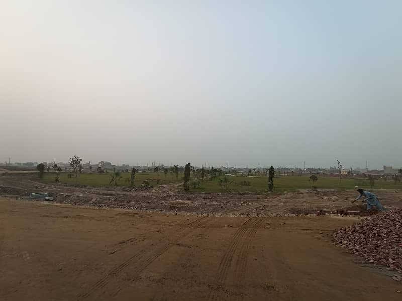 10 Marla Residential Plot Available For Sale In Chenab Orchard Phase 2, City Gujrat 9