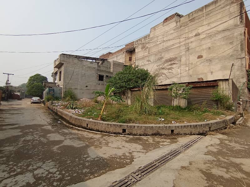 4 Kanal Commercial Plot Available for sale in Main Grand Trank Road Right Side of Anmol Marriage Hall, City Gujrat 23