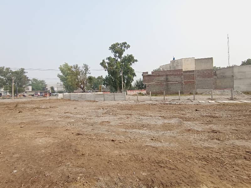 1 Kanal Commercial Plot Available For Sale In Main Grand Trank Road Right Side Of Anmol Marriage Hall, City Gujrat 14