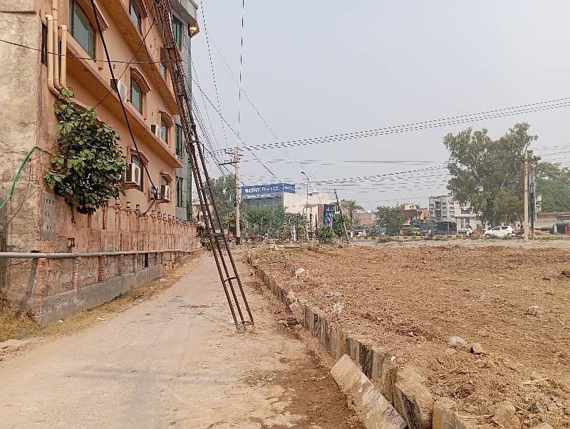 1 Kanal Commercial Plot Available For Sale In Main Grand Trank Road Right Side Of Anmol Marriage Hall, City Gujrat 18