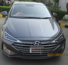 Hyundai Elantra, Automatic 1600cc, Model 2022, Color Grey, Company mai