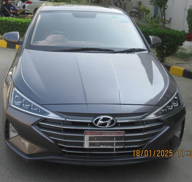 Hyundai Elantra, Automatic 1600cc, Model 2022, Color Grey, Company mai 0