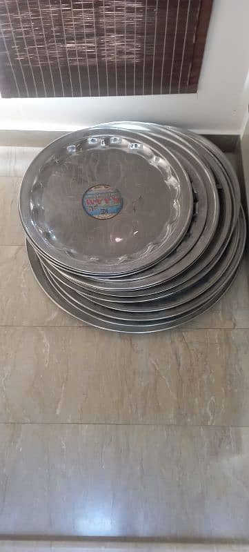 TRAY ROUND SS DIFFERENT SIZES 0