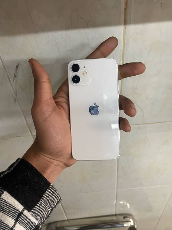 selling iphone 12 mini 2