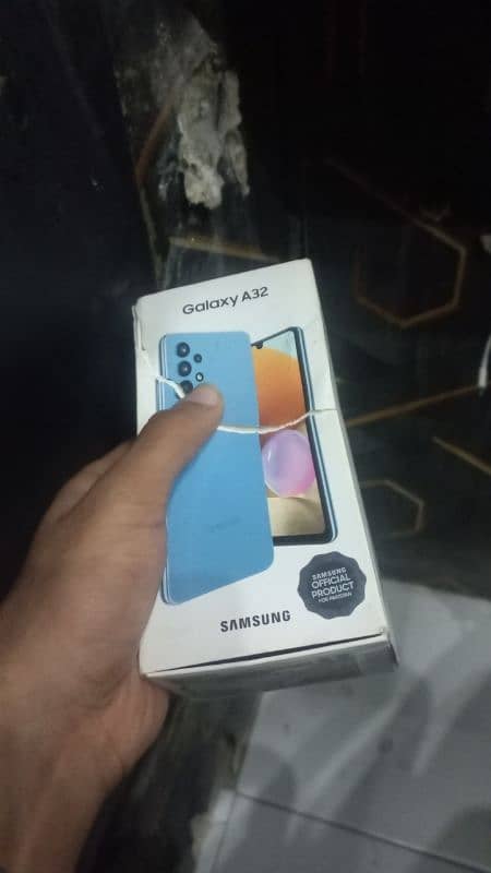 samsung A32 finger ok with box and charger pta approved 4