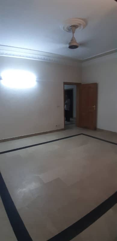 10 Marla House Near To Park For Rent In DHA Phase 1 7