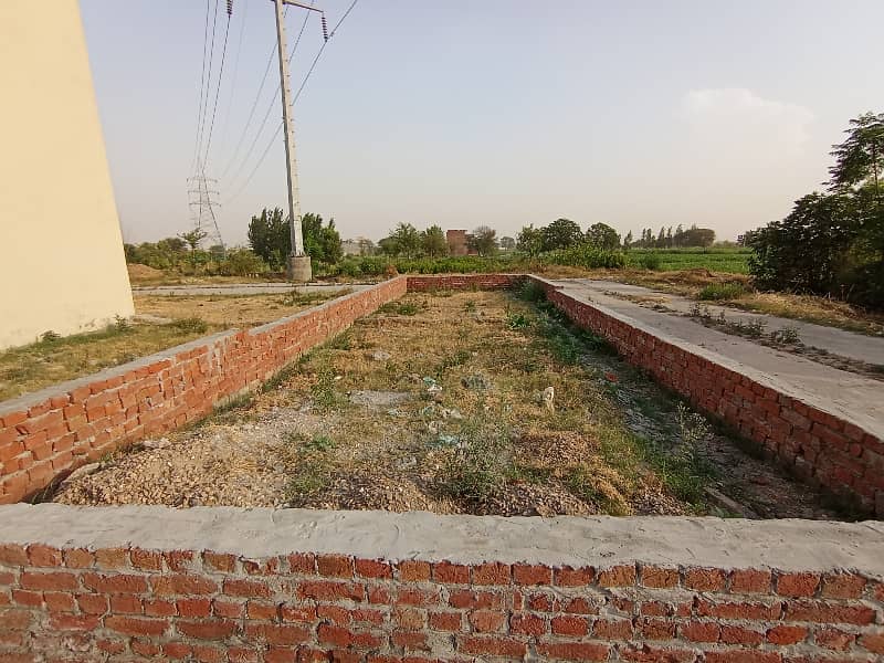 1.5 Marla Commercial Plot Available For Sale Near Service  Morh  Grand Trunk Road Gujrat 1