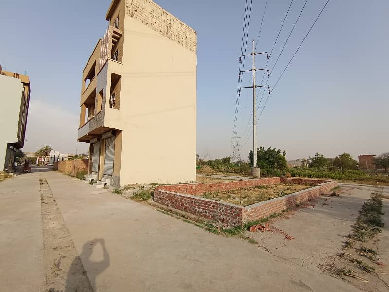 1.5 Marla Commercial Plot Available For Sale Near Service  Morh  Grand Trunk Road Gujrat 19