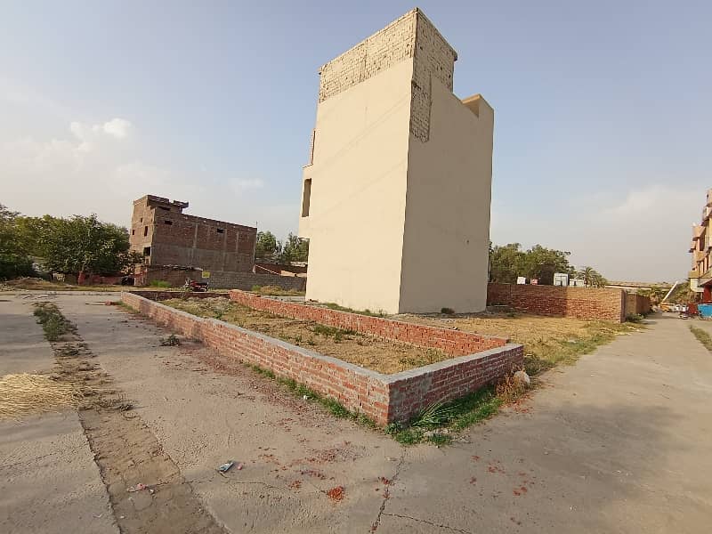 1.5 Marla Commercial Plot Available For Sale Near Service  Morh  Grand Trunk Road Gujrat 21