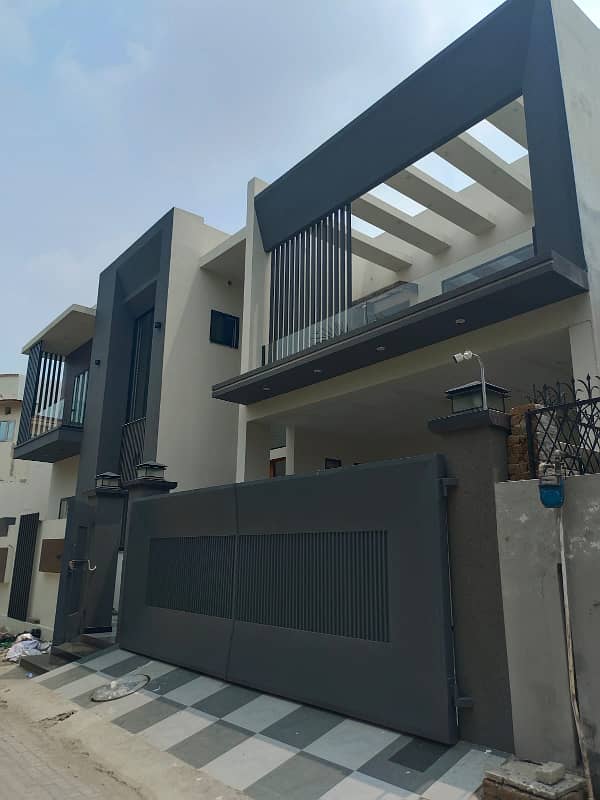 10 Marla House Available For Sale In Shadman Colony, City Gujrat 11