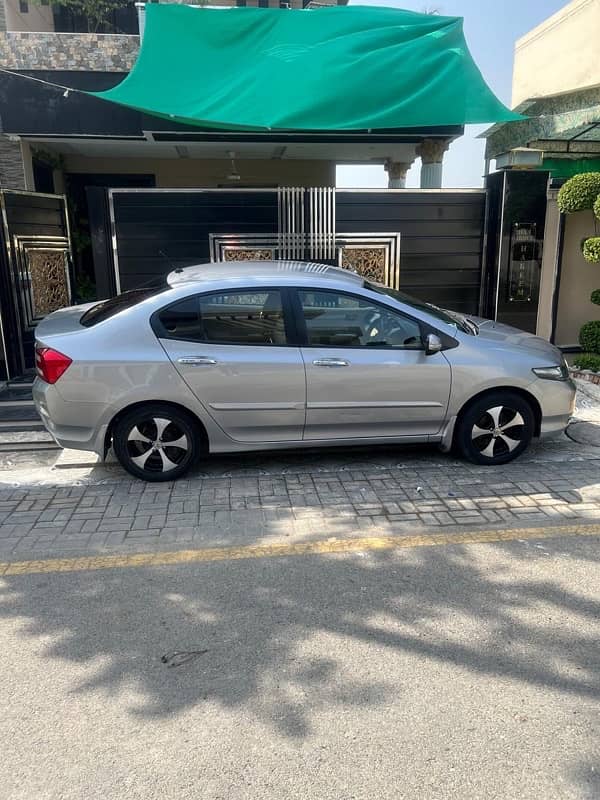 Honda City IVTEC 2021 4