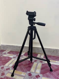 Tripod Stand