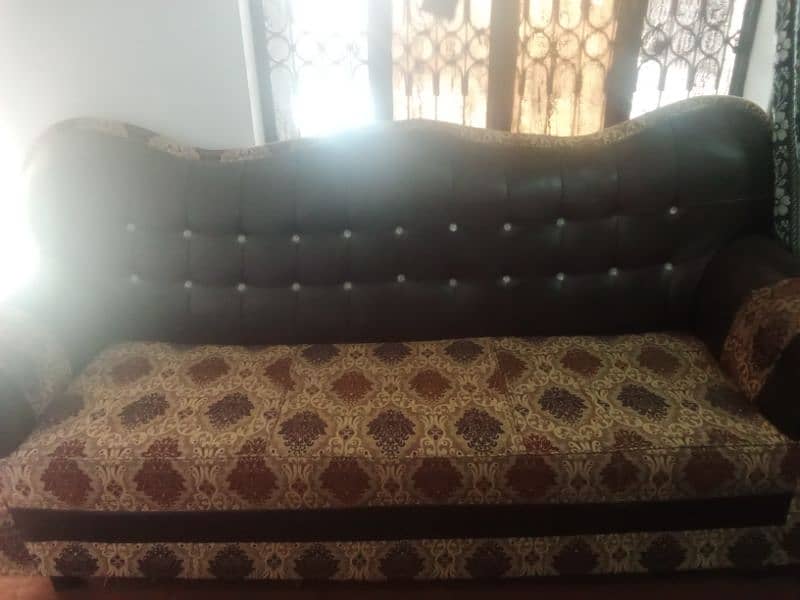 sofa set available for sale in New condition 1