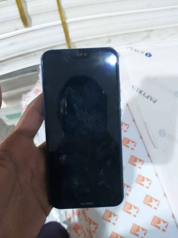 Huawei p20 lite 4 rom 128 memory 3