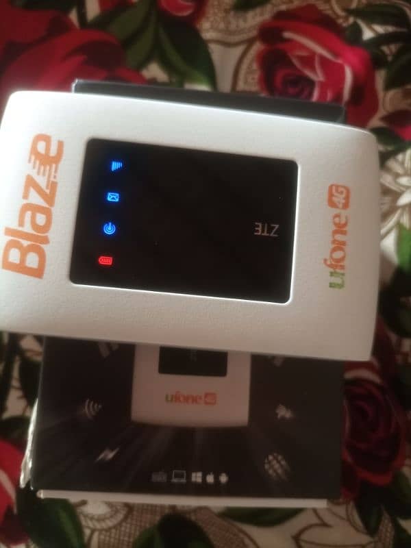 Blaze wifi 4G Unlock All sim working and with box 0