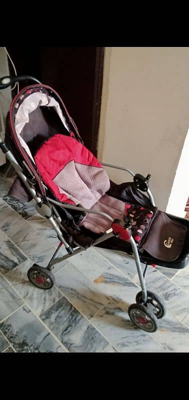 kids pram in very good condition 1