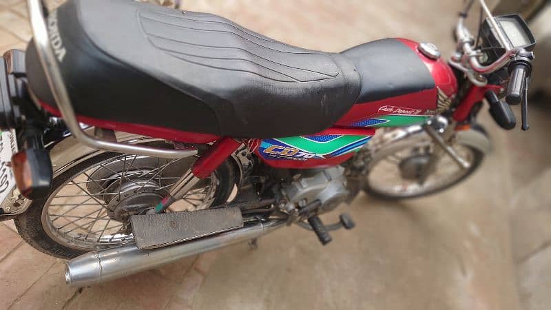 Honda 70 2k18 model condtion 10/9 1