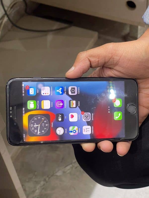 iphone7 plus 128 gb PTA prove 4