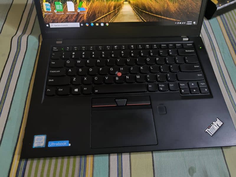 Lenovo i5 6th Gen 8GB/256GB M2 9/10 4